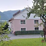 Freddys Gaestehaus アパート デラッハ
