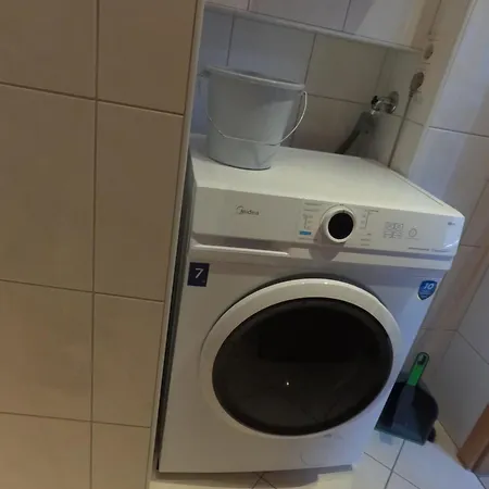 Freddys Gaestehaus * Деллах